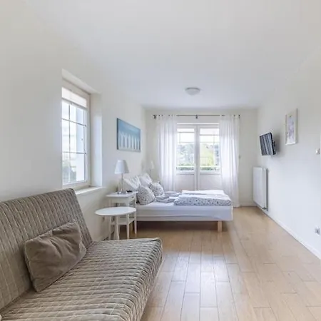 Comfortable For 4 People With A Balcony * 데브키