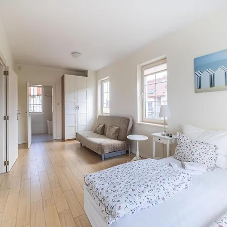 Comfortable For 4 People With A Balcony Apartment